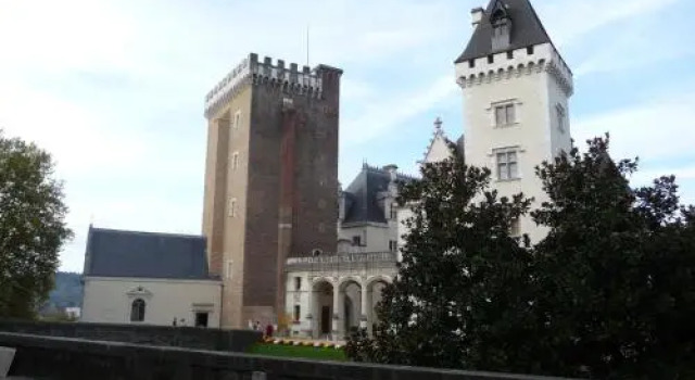 Hotel le Postillon, Забронировать Отель По Pyrénées-Atlantiques
