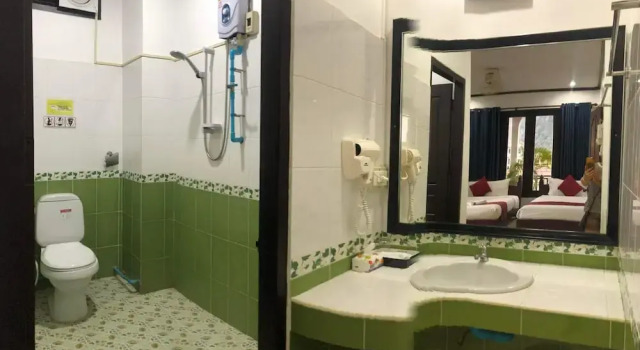 Central Hotel Vang Vieng, 予約 ホテル ヴァンヴィエン ビエンチャン