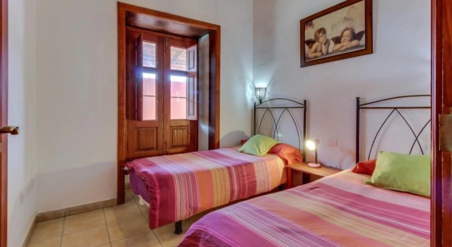 Villa Bayón, Varaa Villa Guimar Costa Adeje