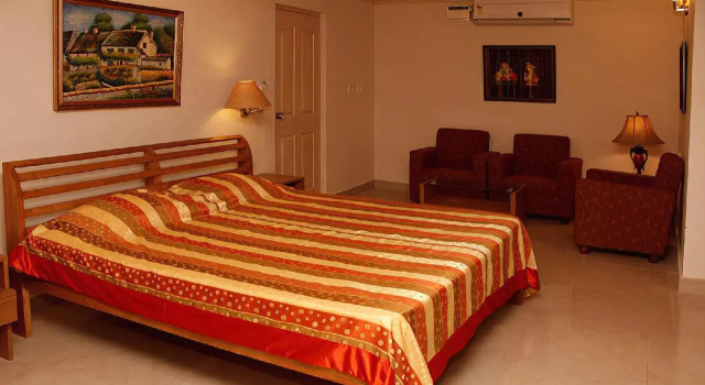 Gemini Inn