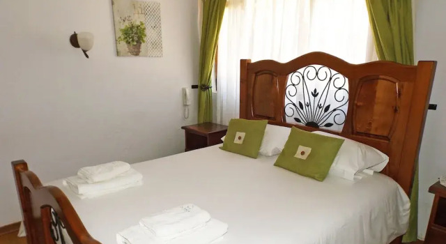Двухместный номер Economy Цокольный этаж La Perla Hotel
