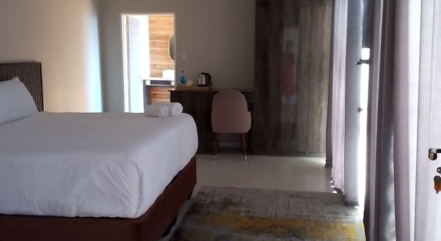 Sewelo inn guesthouse, Rezervovat Penzión Hotely v Maun s parkováním, Parkování