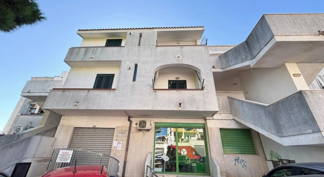 Casa Vacanza Via Manzoni, Buchen Sie Ferienwohnung Hotels in Foresta Umbra mit Parkplatz, Parkplätze