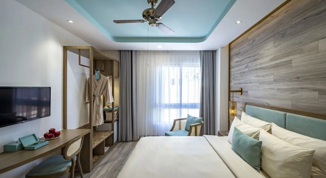 Двухместный номер Premium с внешним окном Icon Saigon - LifeStyle Design Hotel