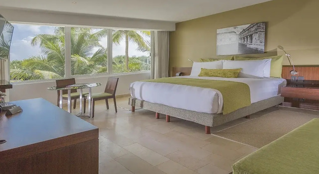 Люкс Intercontinental Deluxe Presidente InterContinental Cancun Resort