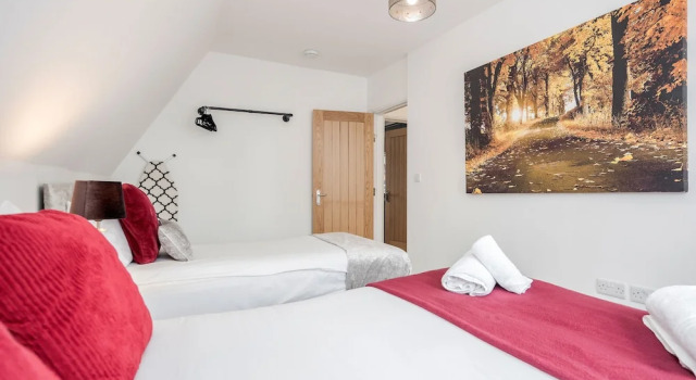 Comfortable 2BR Apartment in Bedford, Varaa Huoneisto Asunnot kohteessa Merseyside, Huoneisto