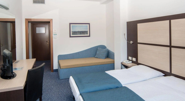 Hotel Benacus Panoramic, Забронировать Отель Отели Рива-дель-Гарды 3 звезды, 3*