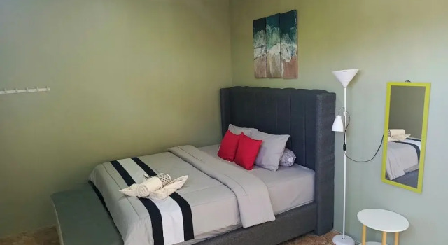 DeBali Villa Countryside by Simply Homy, Book Villa Sommerhuse i Garut, Hytte