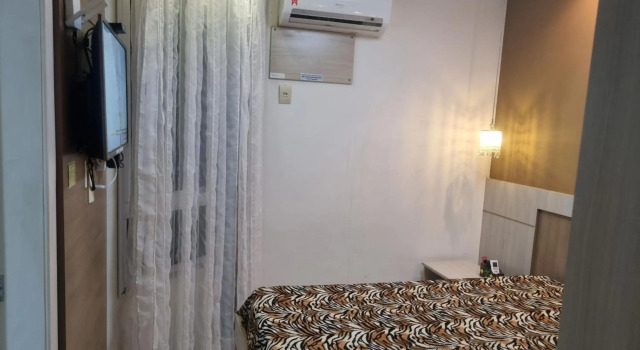 Apartamento FRENTE PARA 0 MAR - PÉ NA AREIA - 3 SUITES COM AR CONDICIONADO, 2- VAGAS DE GARAGEM - FINAMENTE DECORADO - PRAIA DO MORRO-INTERNET -WI-FI -TV COM SERVIÇOS DE DISNEY PLUS - NETFLIX -HBO MAX -STAR MAX - JOGOS AMAZON FIRE STICK - ALEXIA, Забронировать Апартаменты/квартира Апартаменты Гуарапари, рядом с Пляж Мукикаба, Апартаменты/квартира