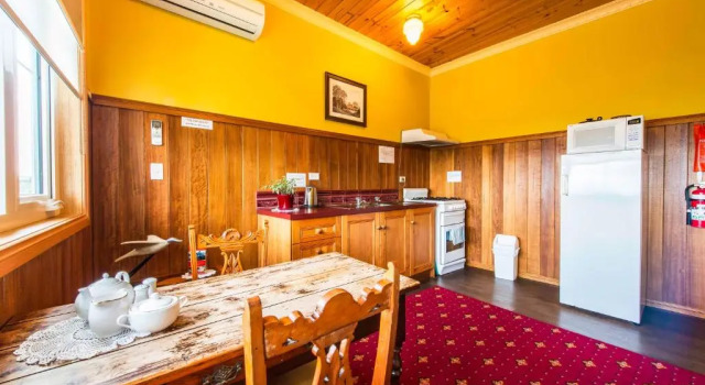 Коттедж с красивым видом из окна Angels Aisle Cottages & Cafe