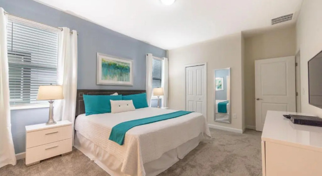 Great home with private pool near Disney, Book Hotel Hoteller i Four Corners med pool, Swimmingpool