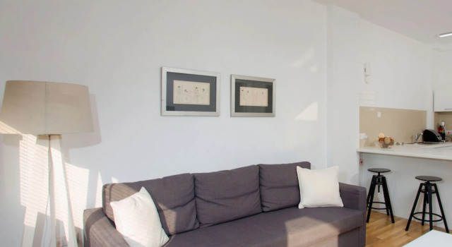 SeaBreeze City Center Flats by TrulyCyprus, Забронировать Апартаменты/квартира Лимасол район Лимасол, рядом с Rialto Theatre