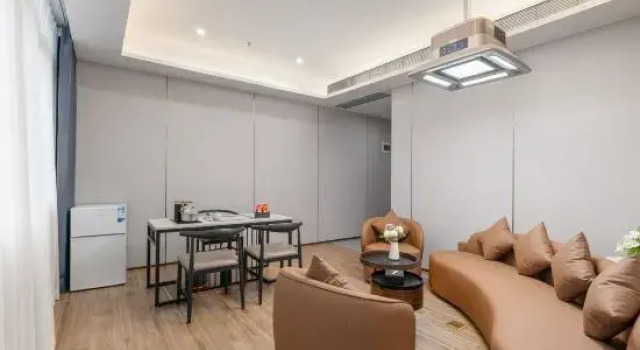 Люкс Business Shenzhen Zhongchen International Hotel - Shenzhen Baolong Subway Station Branch