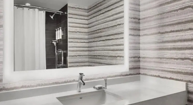 Четырёхместный номер Standard Bridgewater Marriott