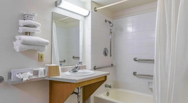 Двухместный номер Standard Motel 6-Fresno, CA - Yosemite Hwy