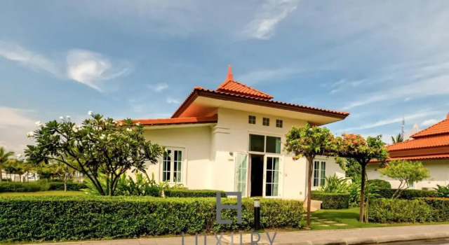 Bali Style 2 Bedroom Villa with Pool - B99, Забронировать Курортный отель Ban Khao Takiap Као-Такиаб, рядом с Храм Ват-Као-Крайлас