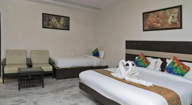 Hotel Royal Dezire Udaipur, Забронировать Отель Отели штата Раджастхана с парковкой, Парковка