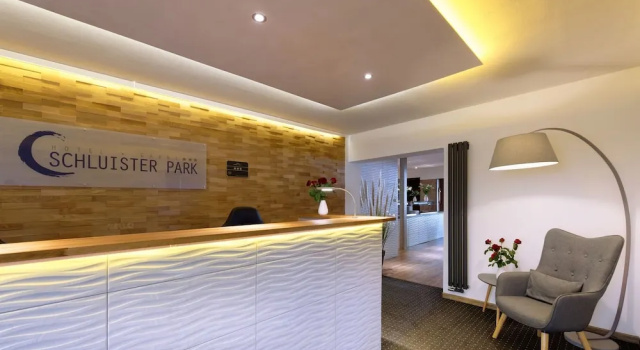 Hotel Schluister Park, Book Hotel Carolinensiel Cuxhaven