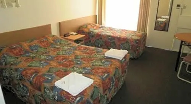 Двухместный номер Standard Цокольный этаж Kar-Rama Hotel