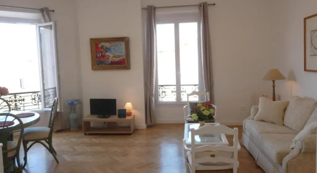 Апартаменты Two Bedrooms in the Center of Cannes 500 Meters From the Palais des Festival and the Croisette - 1934