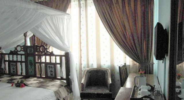 Hifadhi Hotel, Book Hotel Pemba 