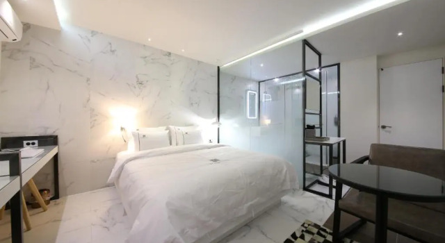 Двухместный номер Deluxe Avenue Hotel