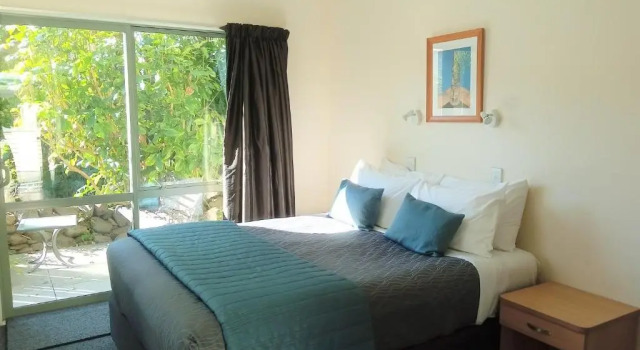Студия с видом на сад La Rochelle Motel