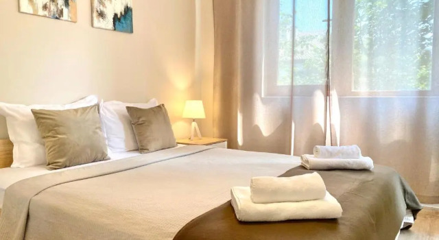 Апартаменты City Centre Bright & Cozy Apartment for 4 persons