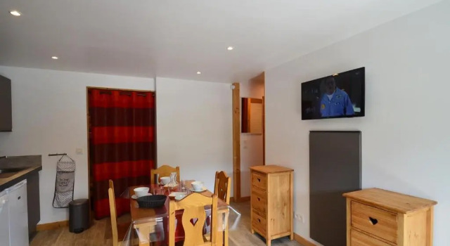 Appartement Les Menuires, 1 pièce, 4 personnes - FR-1-452-230, Забронировать Апартаменты/квартира Ле-Менюир Три Долины