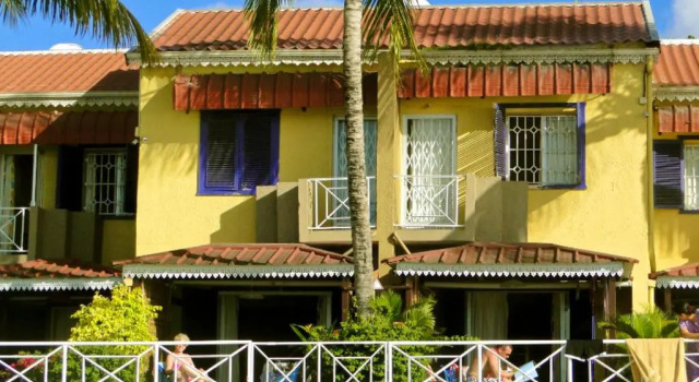 Apartment with 2 Bedrooms in Grand Baie, with Wonderful Sea View, Enclosed Garden And Wifi - 10 M From the Beach