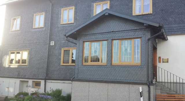 Gasthaus & Pension Am Rennsteig, Prenota Affittacamere Affittacamere a Rennsteig, Affittacamere