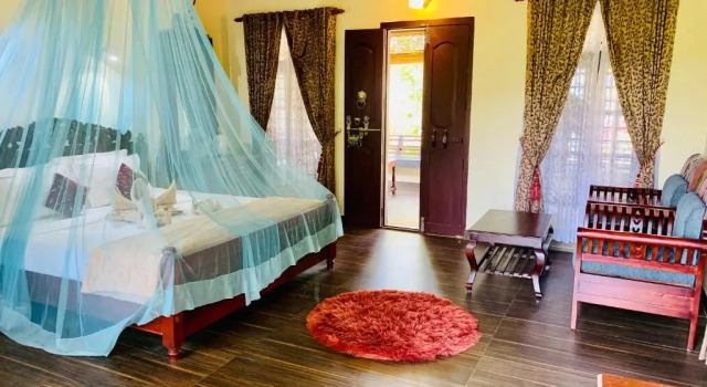 Maadathil Cottages
