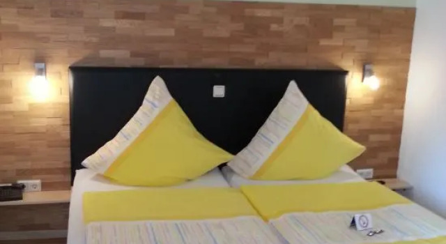 Hotel Dürscheider Hof, Забронировать Отель Кюртен Bergisches Land