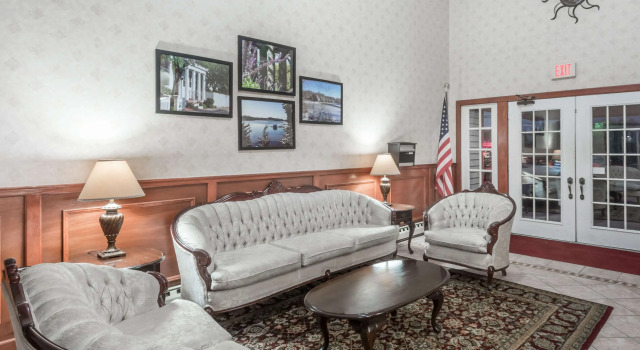 Ramada by Wyndham Groton/Mystic