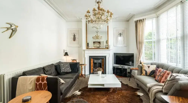 Коттедж с 3 комнатами Beautiful 3BD Home Forest Hill South London
