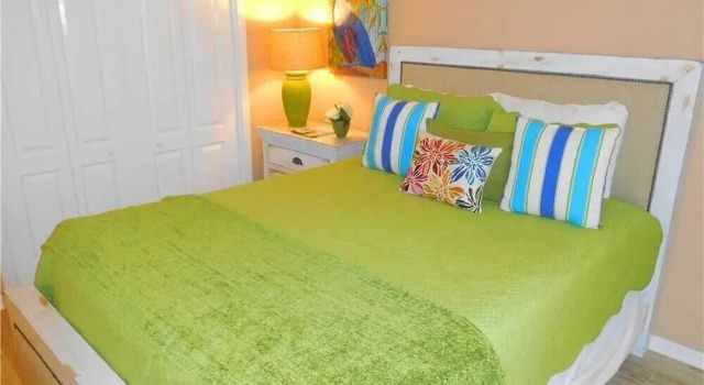 5195 Beachwalk - 3 Br Villa, Rezerwuj Willa Hotele w Emerald Coast z parkingiem, Parking