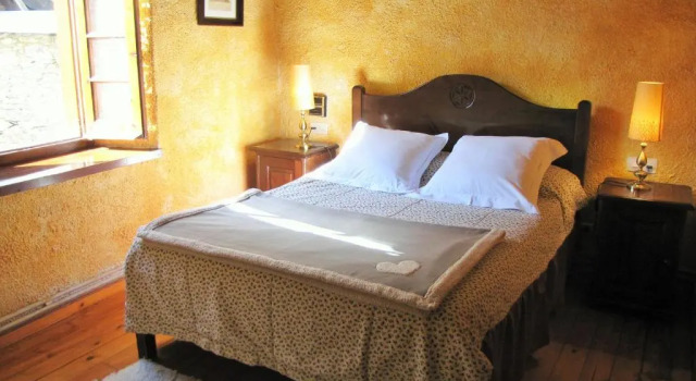 Hostal Plaza Garos, Prenota Hotel Naut Aran Catalogna