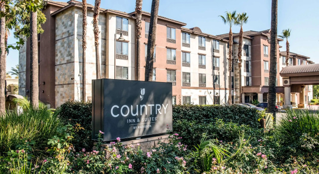 Country Inn & Suites by Radisson, Ontario at Ontario Mills, CA