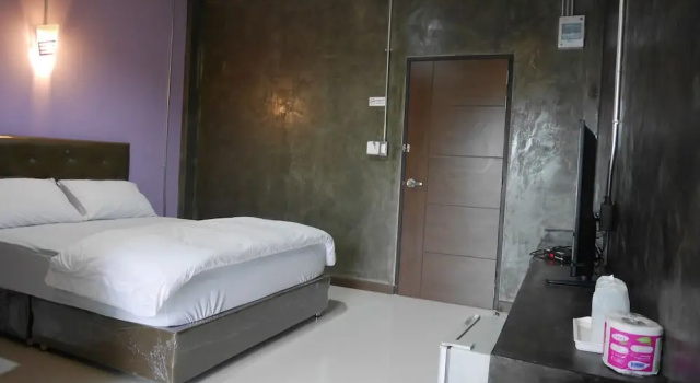 Двухместный номер Standard с балконом Green Garden Place