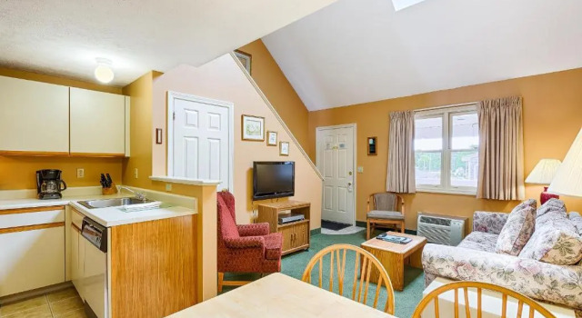 Люкс Misty Harbor Resort