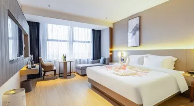 Люкс Deluxe Lavande Hotel (Pinghu Zhapu)