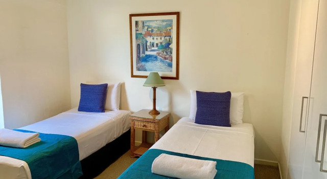 Апартаменты Luxury с 3 комнатами Noosa Boutique Apartments & Elkhorn Villas