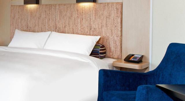 Двухместный люкс с видом на сад Aloft by Marriott Nanhai, Foshan