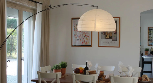 Villa in Languedoc with Pool near Historic Cities, Забронировать Вилла Виллы Овернь-Рона-Альпы, Вилла