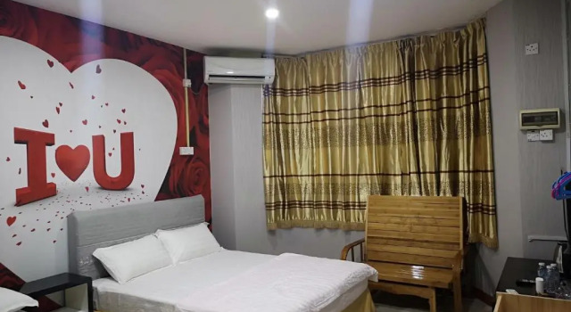 Номер Deluxe Home Inn Hotel