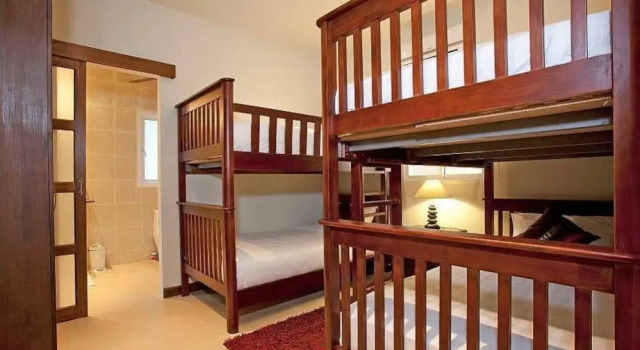 Villa Yok Kiao 6 Bed Staffed Property with Your Own Cook