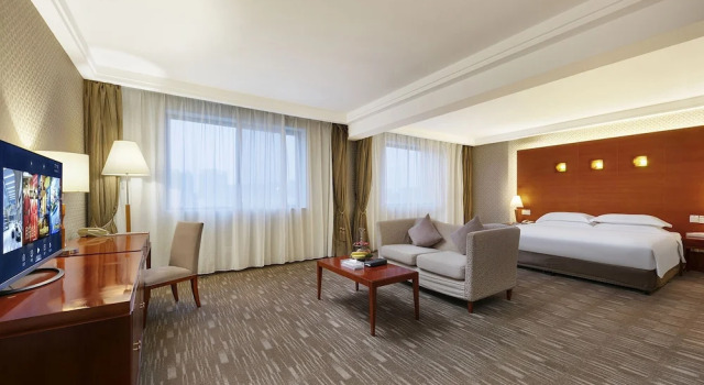 huayang plaza hotel, Rezervovat Hotel Luo-jang Henan
