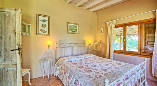 Casa Cipressi, Buchen Sie Villa Hotels in Elsa-Tal mit Parkplatz, Parkplätze