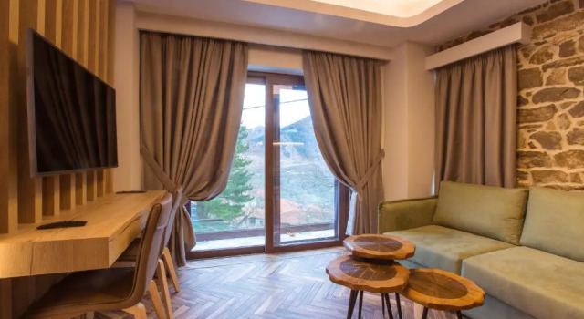 Adryades Luxury Apartments, Забронировать Апартаменты/квартира Апартаменты Мецовон, рядом с Музей-галерея Аверофа-Тосицы, Апартаменты/квартира
