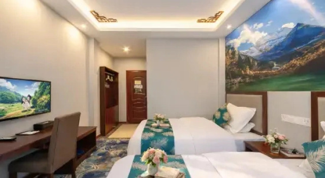 Люкс Daocheng Yading Shangra Hotel